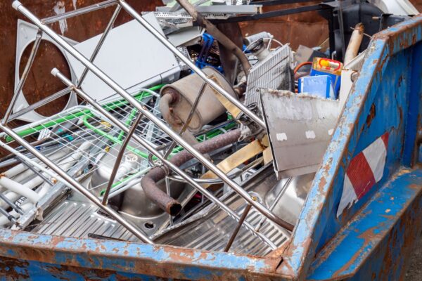 Die Stadtreinigung Hamburg plant, einen neuen Recyclinghof in Schnelsen zu realisieren. Symbolfoto: Canva