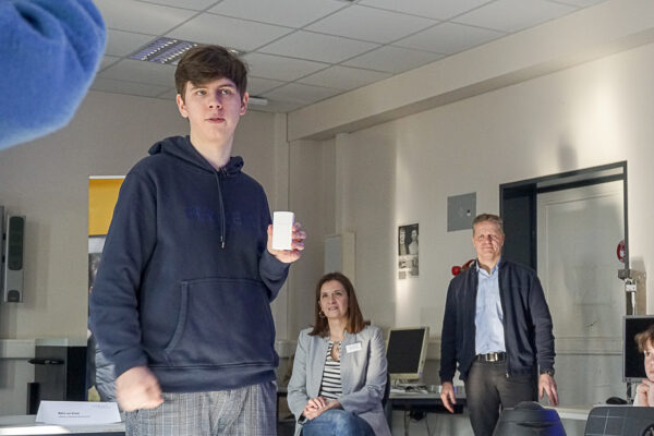 Jan Ole-Giebel ist ehemaliger Schüler des Corvey-Gymnasiums. Foto: Frieda Stadtlander